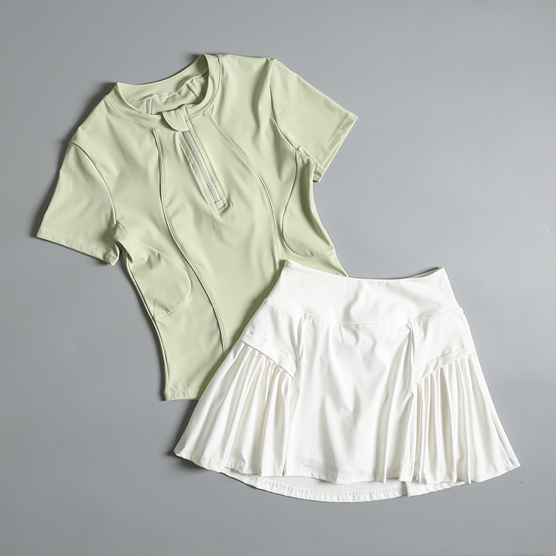 Running sports suit for women  - Badminton Junior review and price