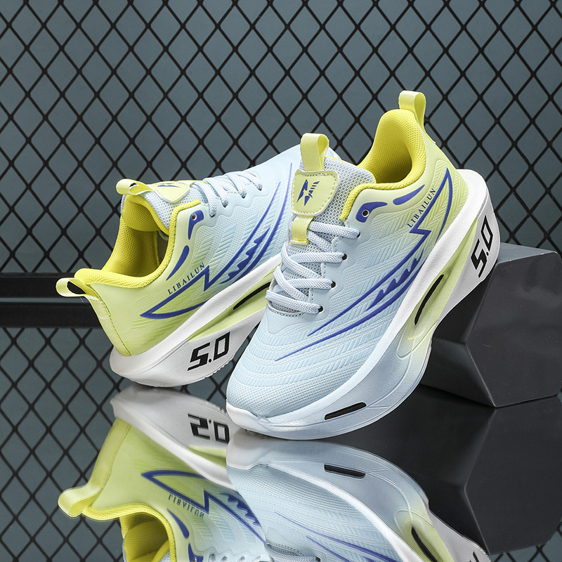 Children Sneakers Boys Sports  - Badminton Junior review and price